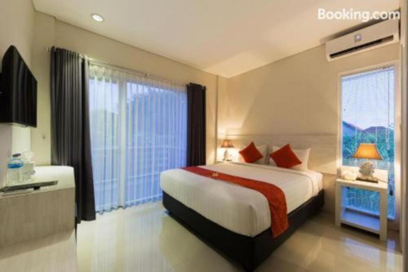 The Rinaya Canggu By Ecommerceloka Hotel Bagian luar foto