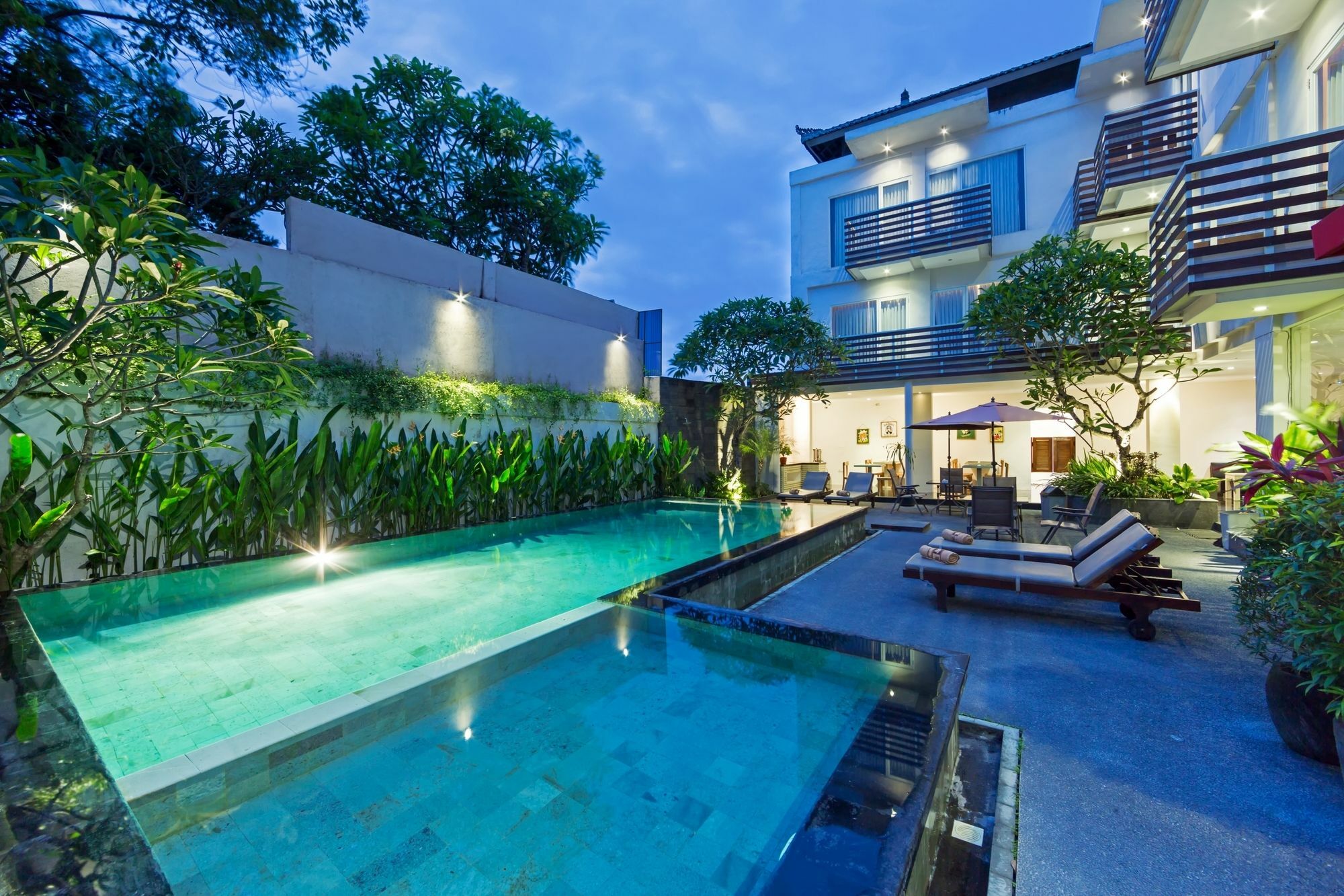 The Rinaya Canggu By Ecommerceloka Hotel Bagian luar foto