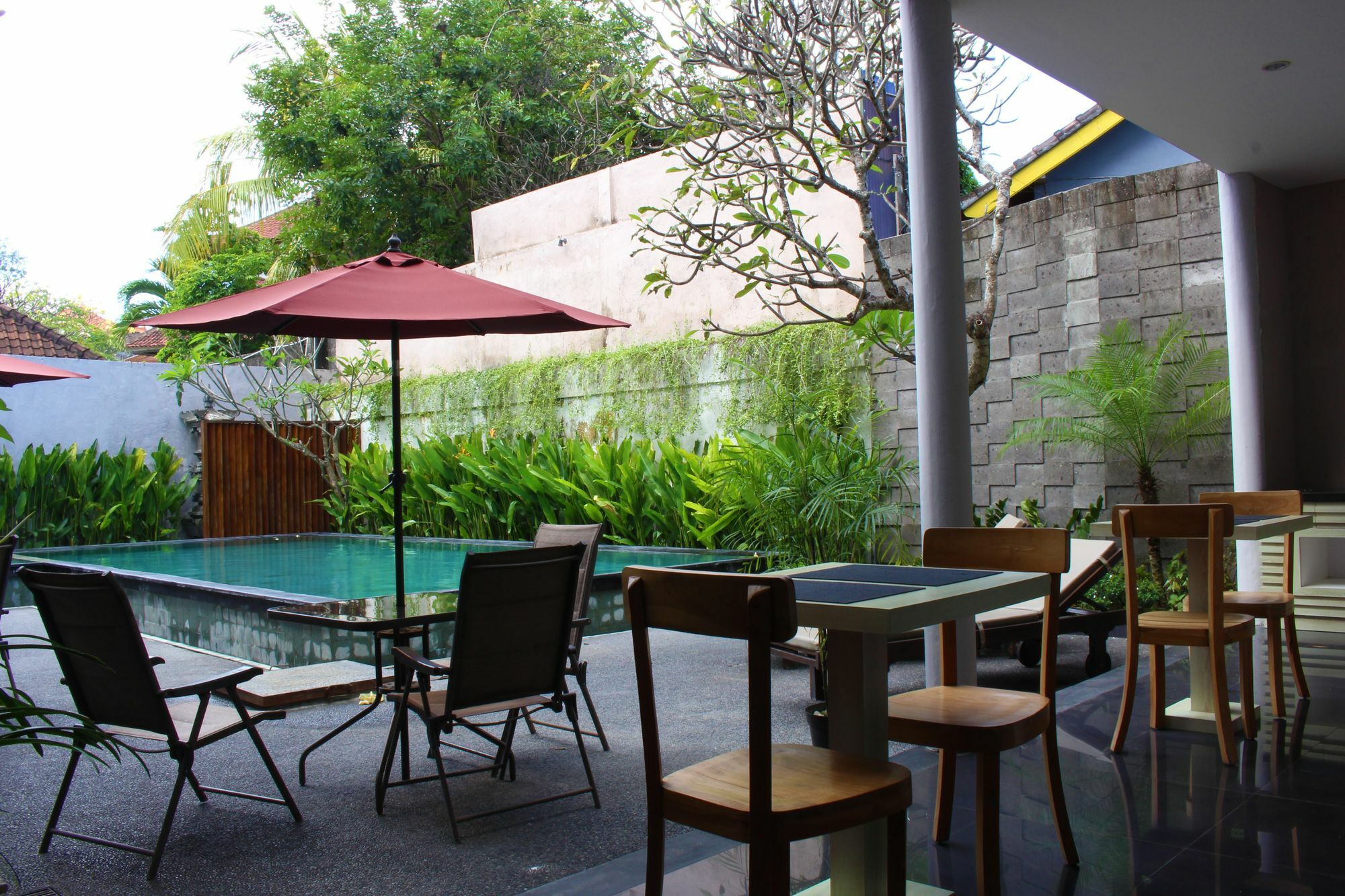 The Rinaya Canggu By Ecommerceloka Hotel Bagian luar foto